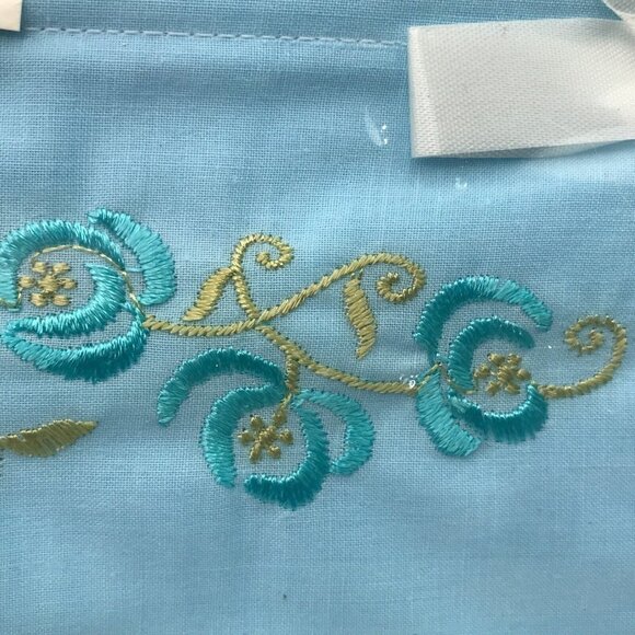 Vtg Sealed Riegel Permalux Gift Pillowcase Set Blue Embroidered Floral Design - Picture 7 of 10